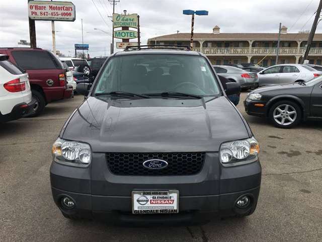 2005 Ford Escape AWD XLT 4dr SUV